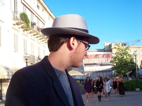 Luke is Decent in Italian